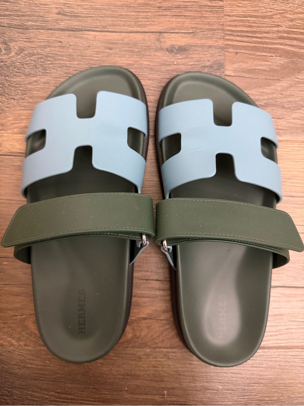 Hermès Chypre Sandals in Bleu Citadin/Vert Bouteille - AUTHENTIC
